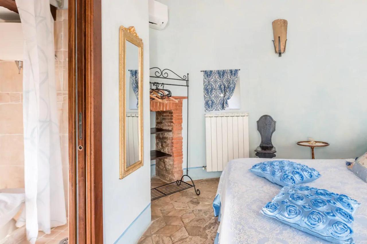 Апартаменты Borgo Sanguineto Туоро-суль-Тразимено Экстерьер фото
